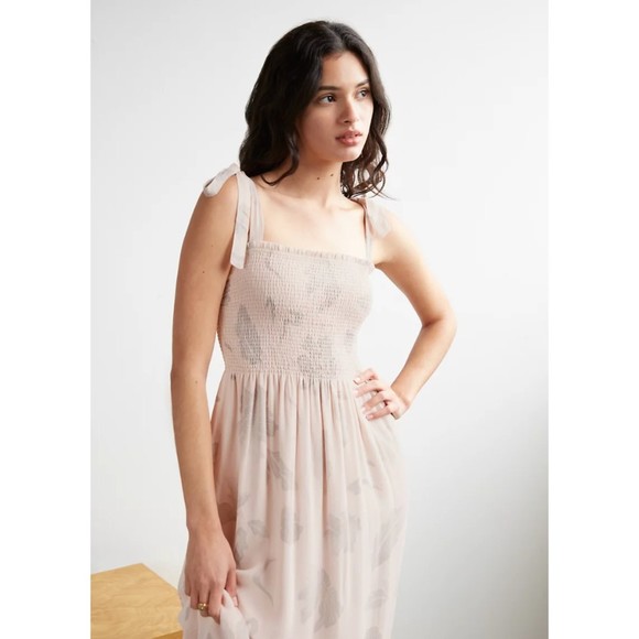 Aritzia Wilfred Women's Golden Hour Floral Midi Dress Soft Pink/Silver Small - Picture 3 of 9